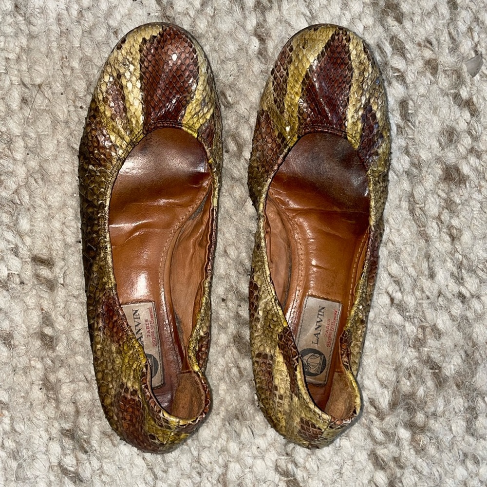 Lanvin snake print flats number 38